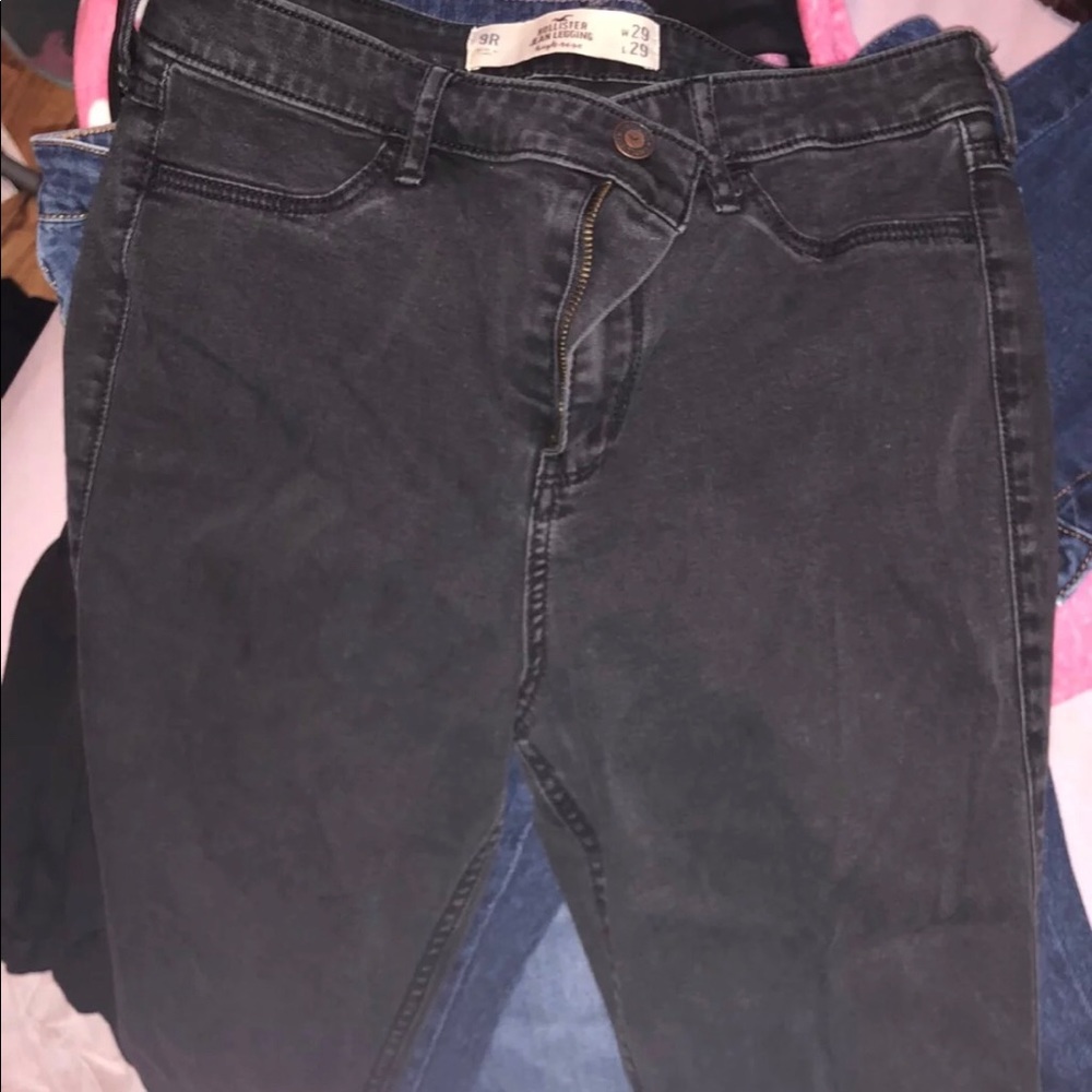 HOLLISTER JEAN LEGGINGS